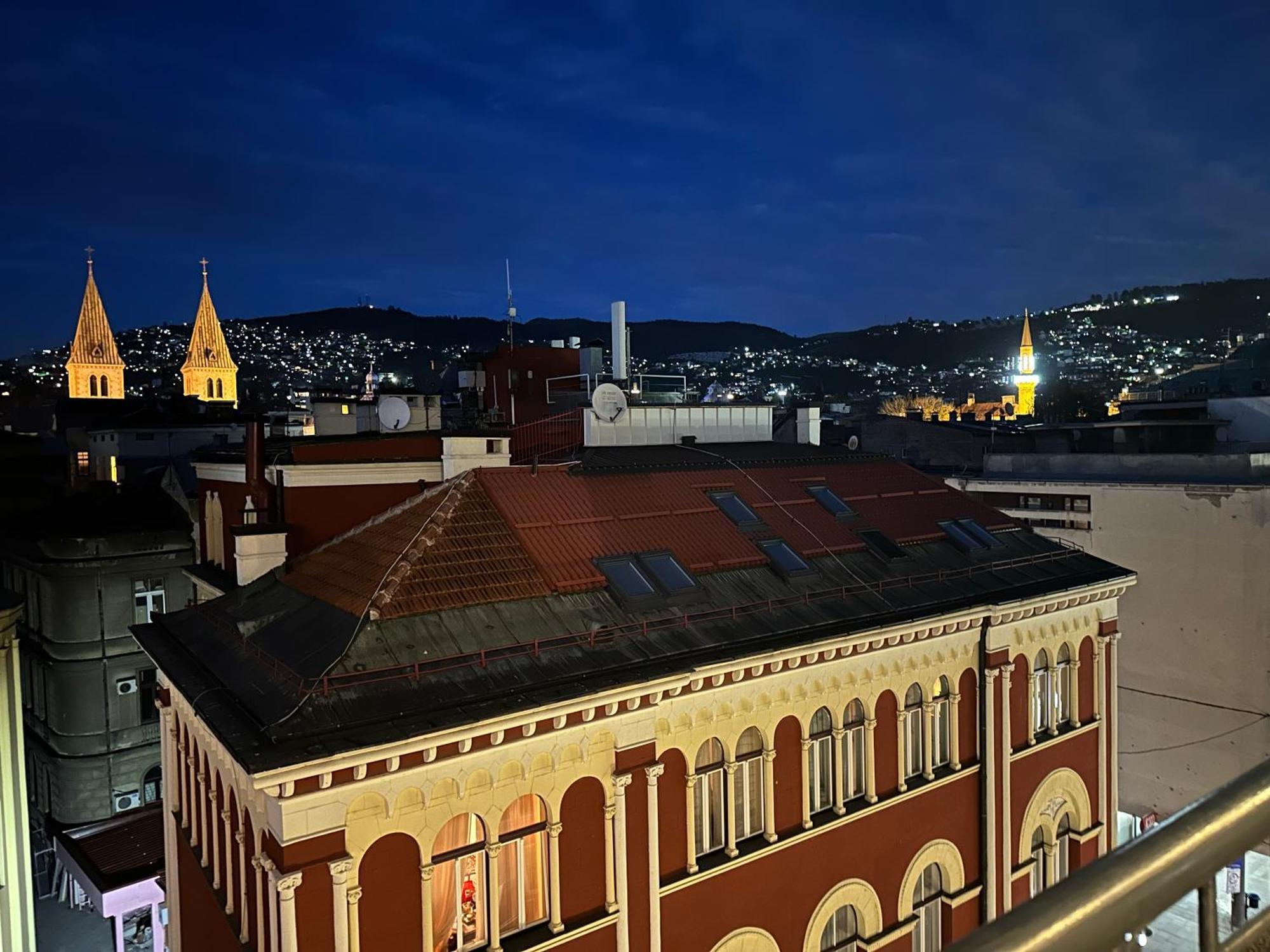 Sarajevo Skyline Apartment Eksteriør billede